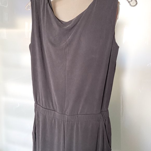 NWOT Banana Republic Black sandwash super soft jumpsuit size XS - Picture 2 of 10